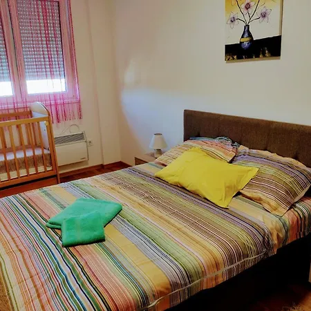 Apartment Dana *